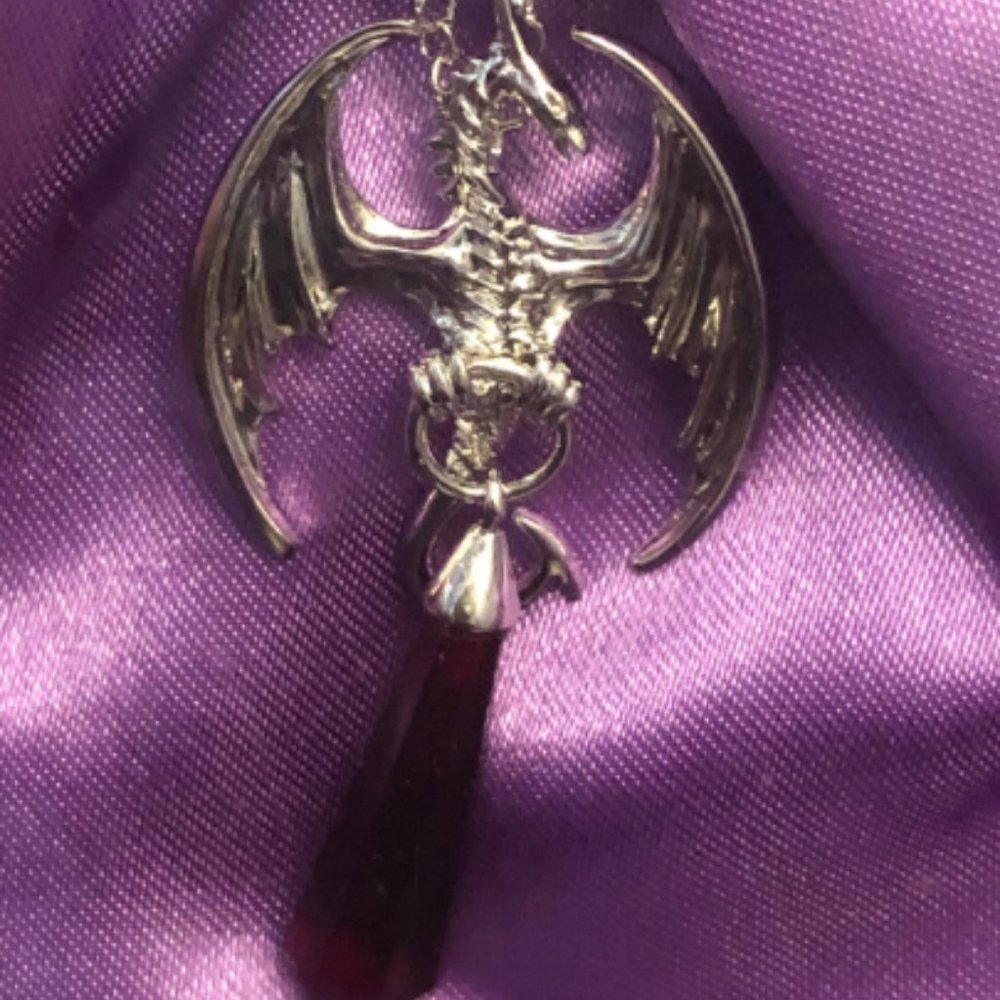 Dragonet to Attract Wealth & Influence